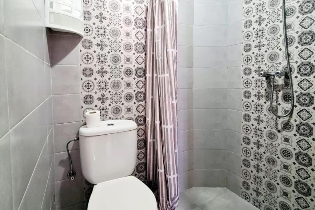 2 Bedrooms Flat And Rooftop Тагазут Екстериор снимка