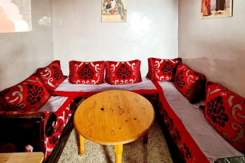 2 Bedrooms Flat And Rooftop Тагазут Екстериор снимка